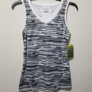 BRAND NEW!!! Women's Tek Gear Shirt Size XS